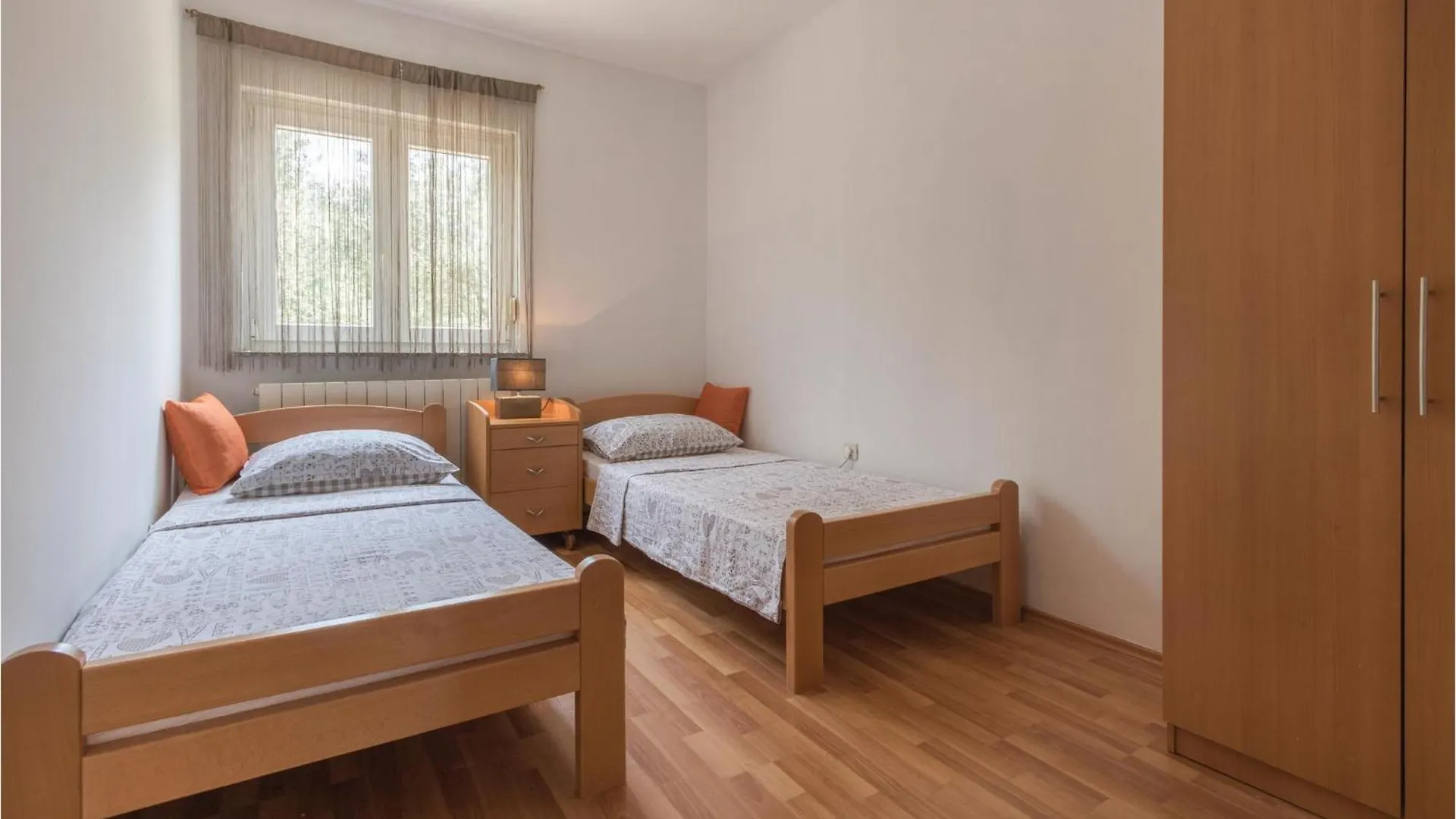 Amazing Apartment In Pula With Wifi