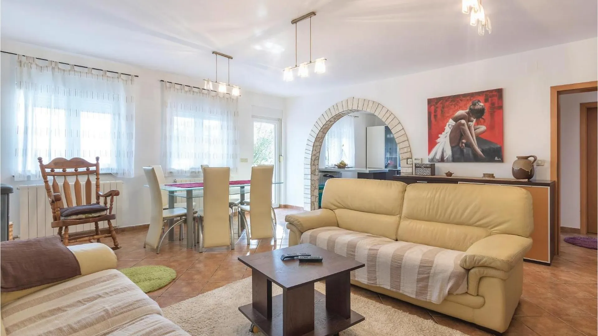 Amazing Apartment In Pula With Wifi 0*,