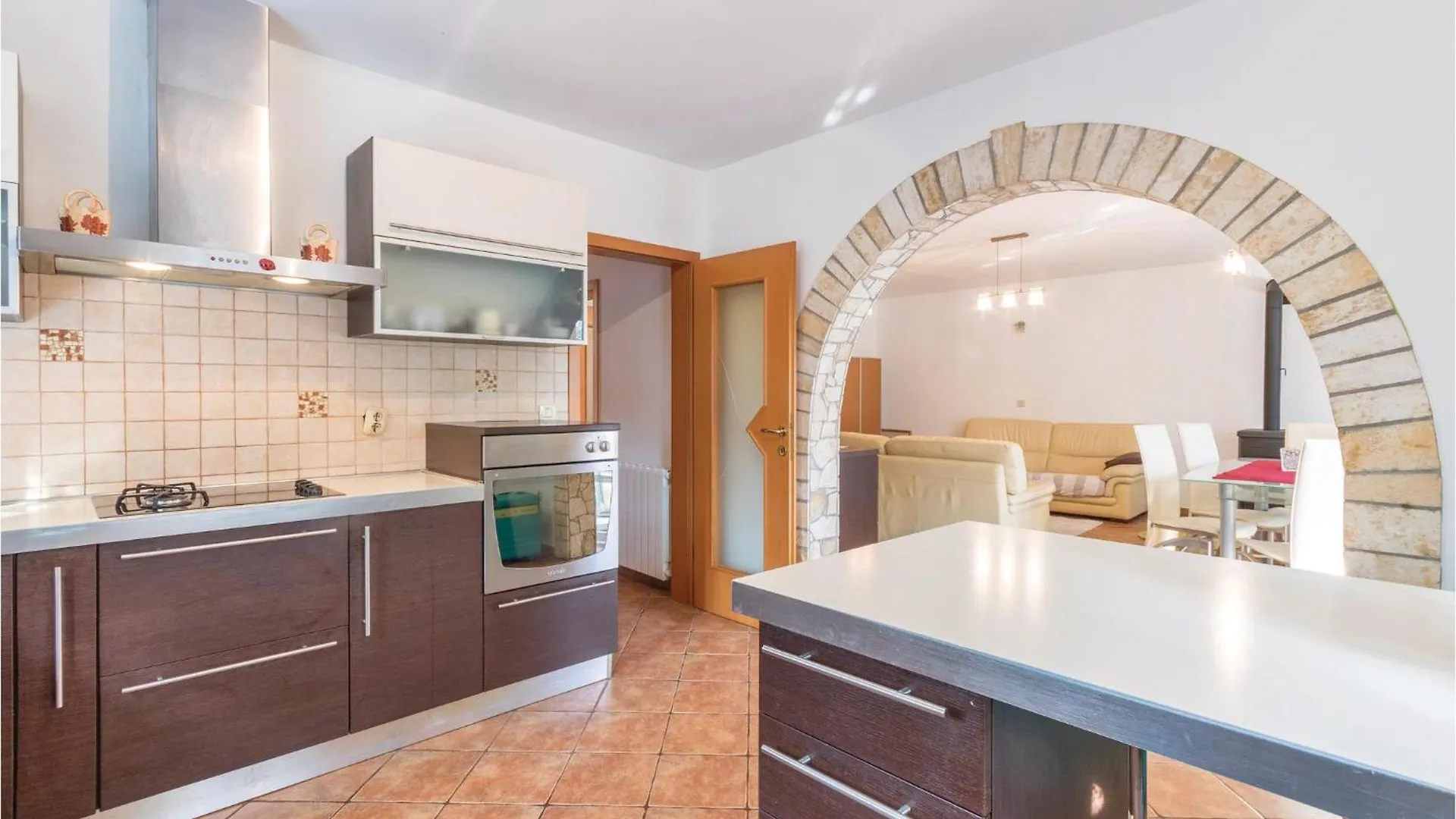 Amazing Apartment In Pula With Wifi 0*,