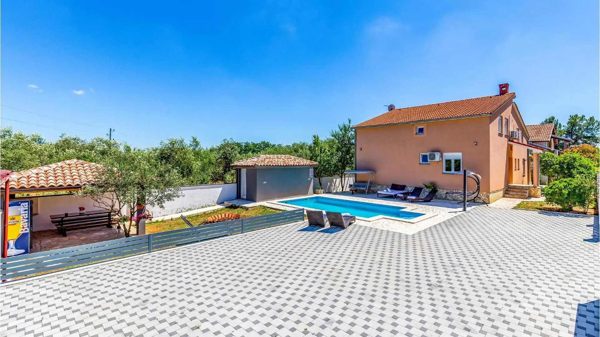 Amazing Apartment In Pula With Wifi 0*,  קרואטיה