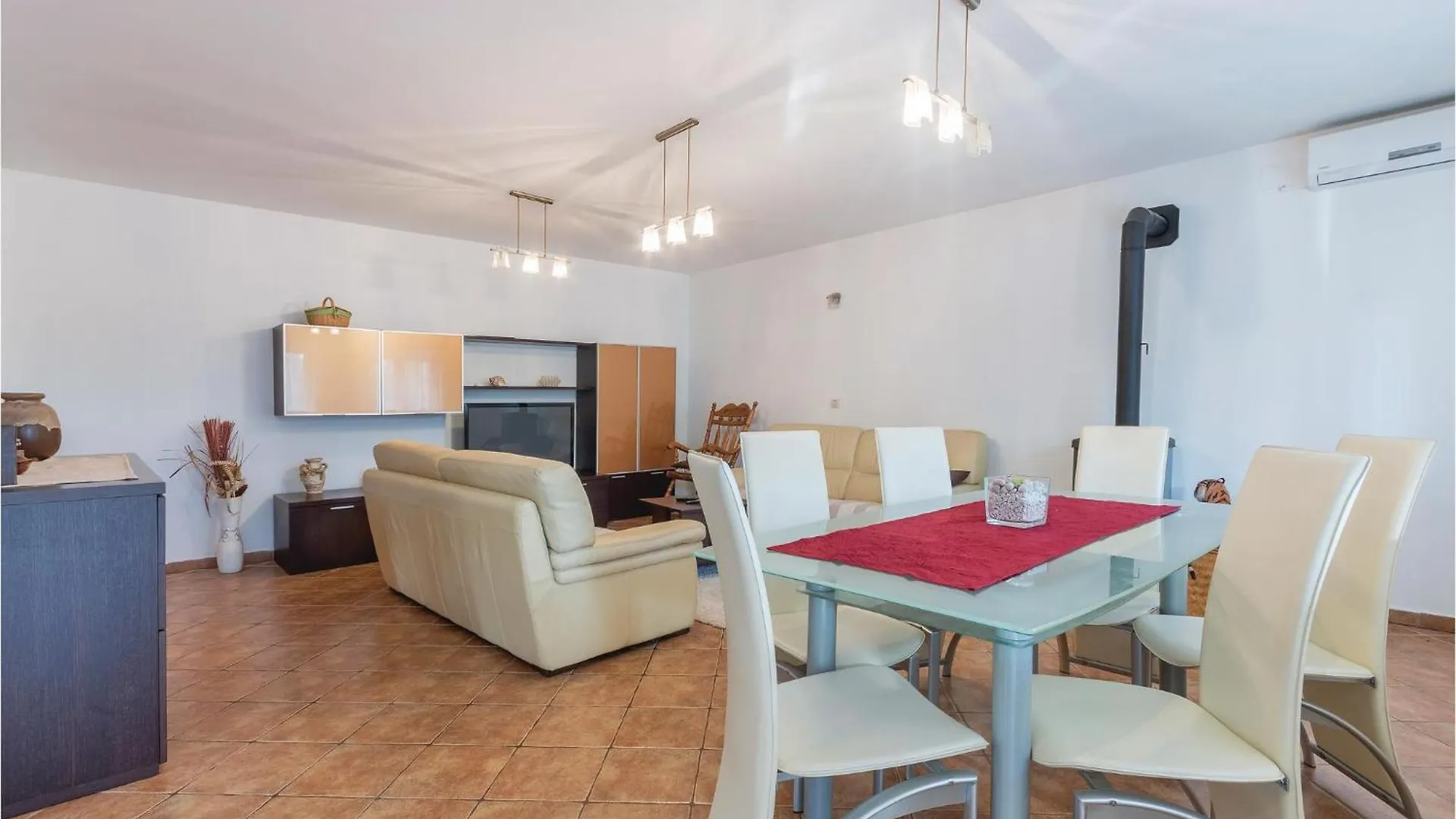 Amazing Apartment In Pula With Wifi